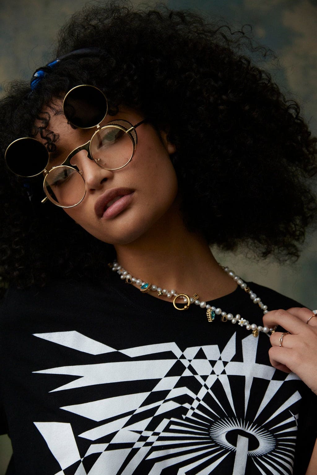 INSHRA “Radiate” T-shirt - shopinshra
