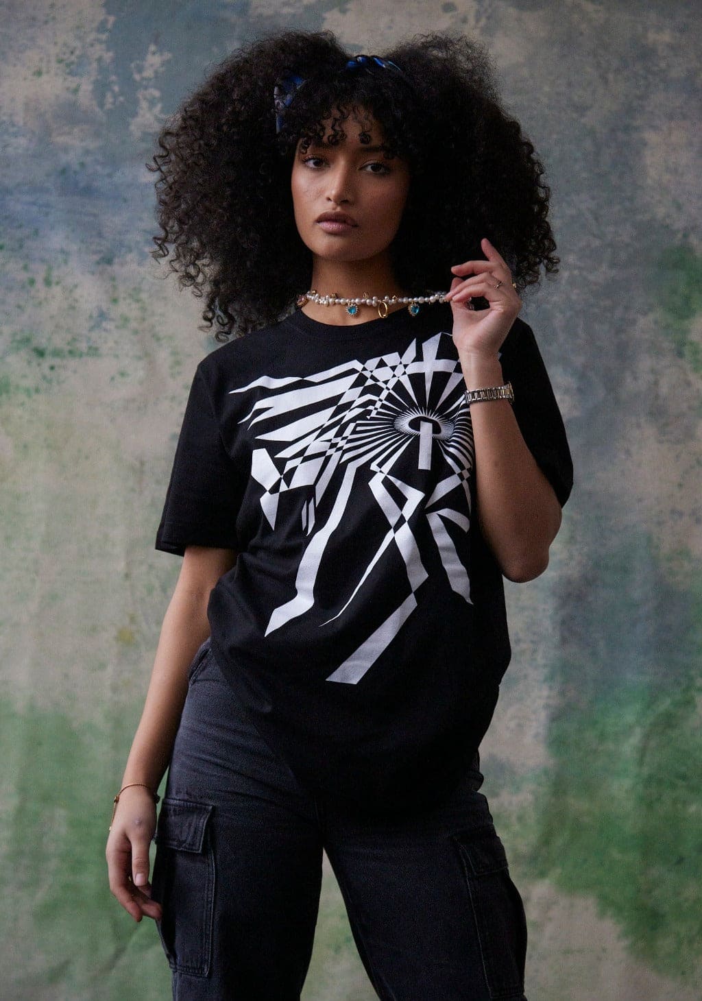 INSHRA “Radiate” T-shirt - shopinshra